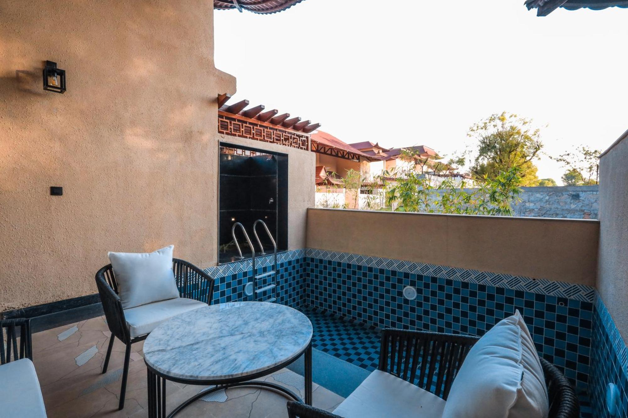 Ananta Spa & Resort Τζαϊπούρ Εξωτερικό φωτογραφία